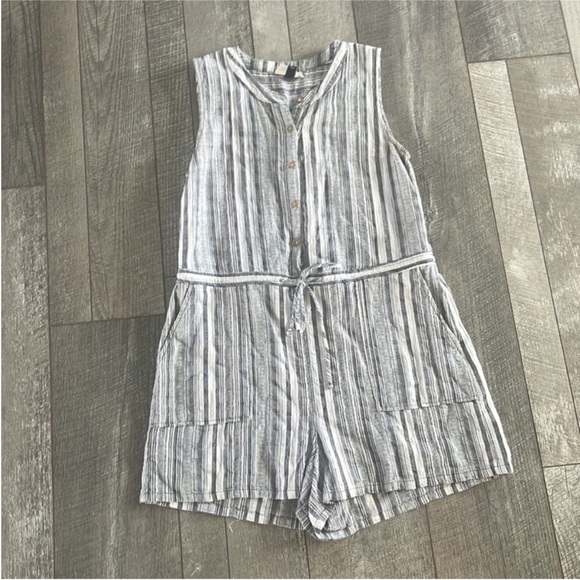 Universal Thread Size Small Blue and White Striped Bohemian Style Summer Romper - Picture 6 of 6